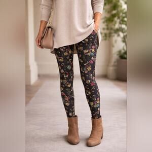 Agnes & Dora Black Floral Soft Leggings Sz S/M #72